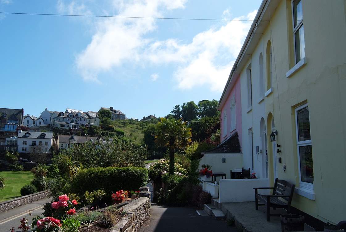 The front of the cottages.