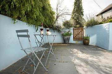 The patio-area at the back of Court Cottage.