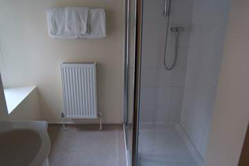 The shower-room.