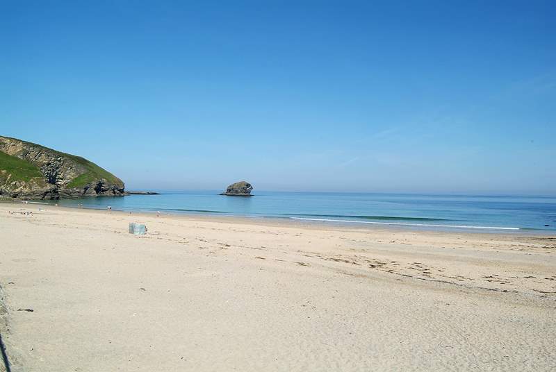 Portreath beach is only a few minutes' drive from the cottage.
