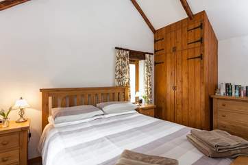 The double bedroom.