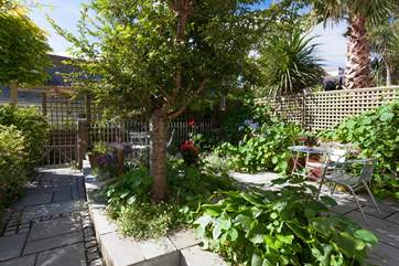 The gorgeous terrace.
