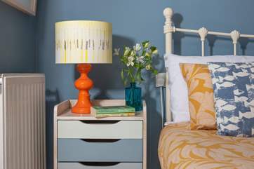 The colour scheme is fabulous here.