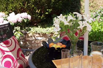 Setting the scene for a summer's day.