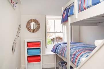 The bunk-room (suitable for children only) (Bedroom 3).
