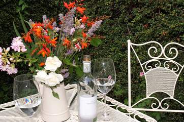 This is a perfect base, in the heart of Dulverton, with the wilds of Exmoor to explore all around.