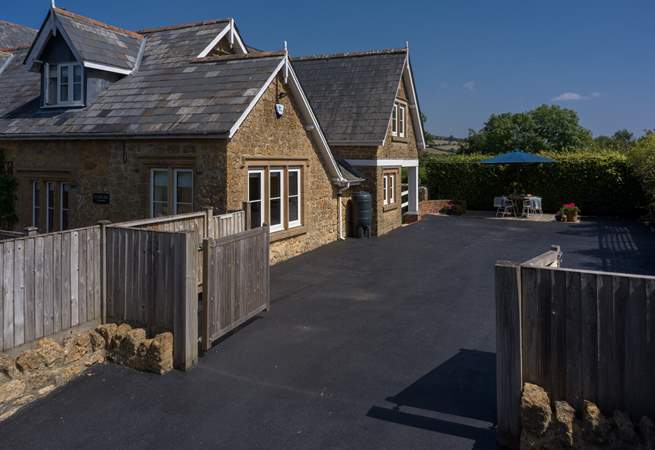 The Old School Gables is attached but completely separate from The Old School House and has plentiful private parking and a sheltered patio space.