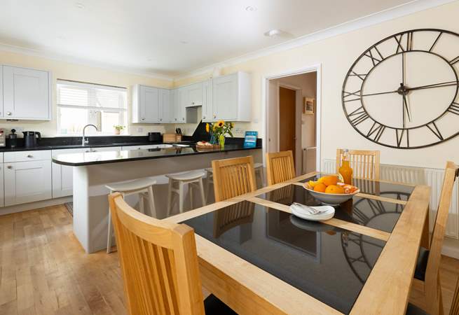 Gather round and discuss the days adventures.