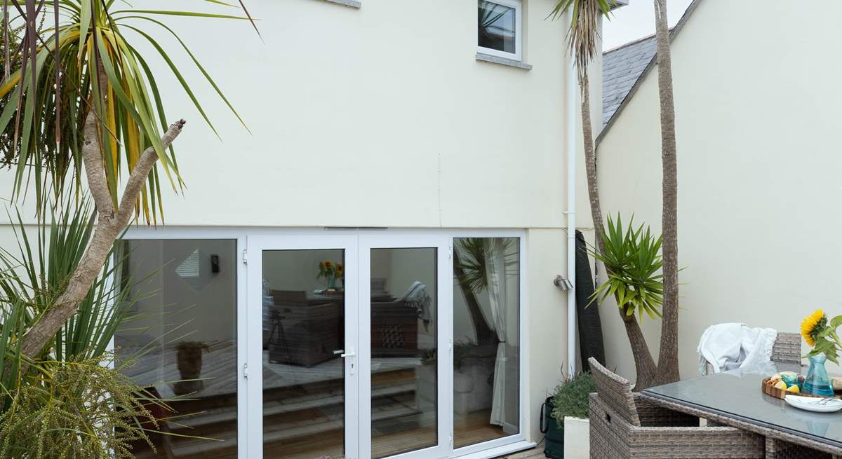 A perfect spot to enjoy al fresco dining.