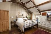 The fabulous main bedroom.