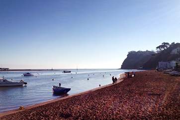 A late winter afternoon on Shaldon beach.