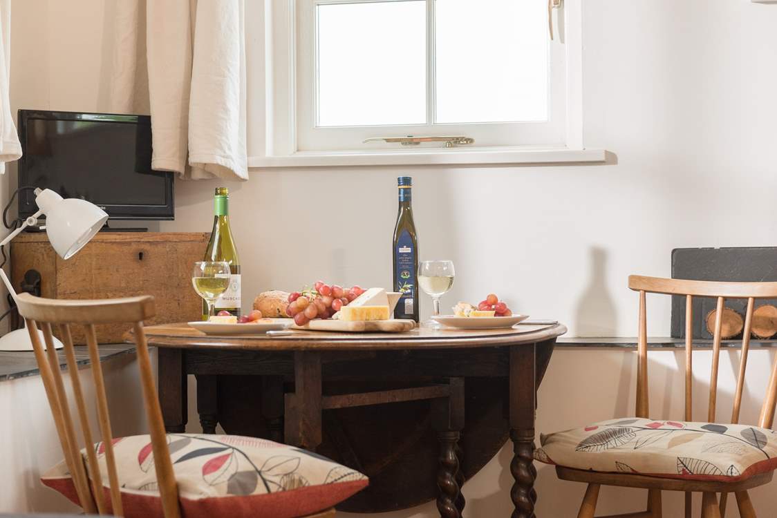 A cosy corner for leisurely meals.