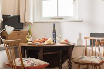 A cosy corner for leisurely meals.