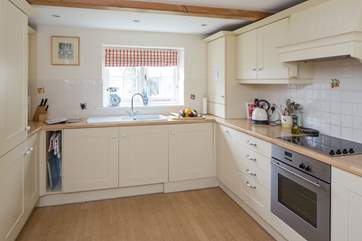 The well-equipped kitchen has all that you need to produce holiday treats for all the family.
