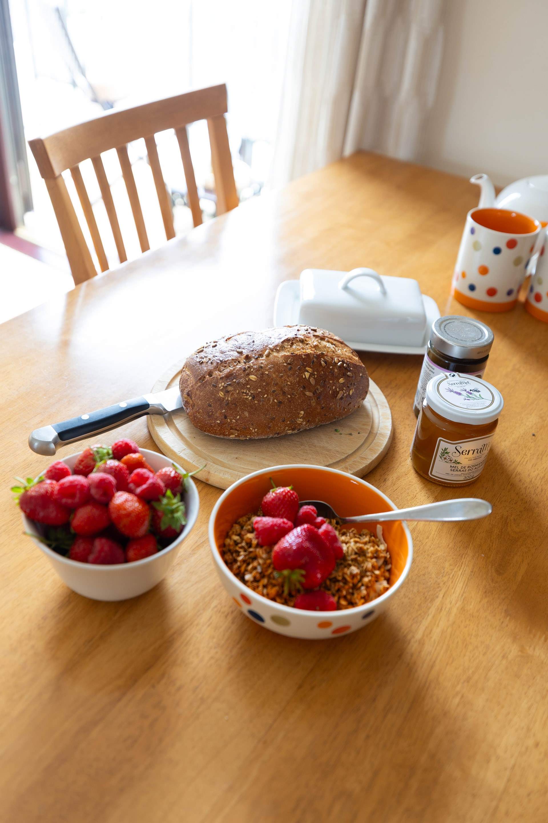 Yummy, breakfast time. 