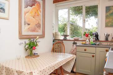 The pretty kitchen.