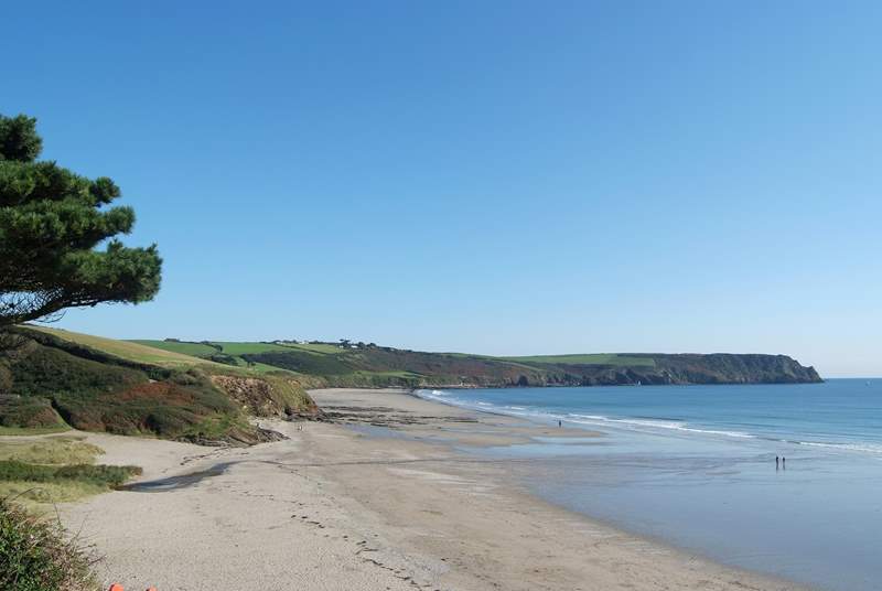 The neighbouring beaches of Pendower and Carne join at low tide to provide a vast expanse of golden sands.