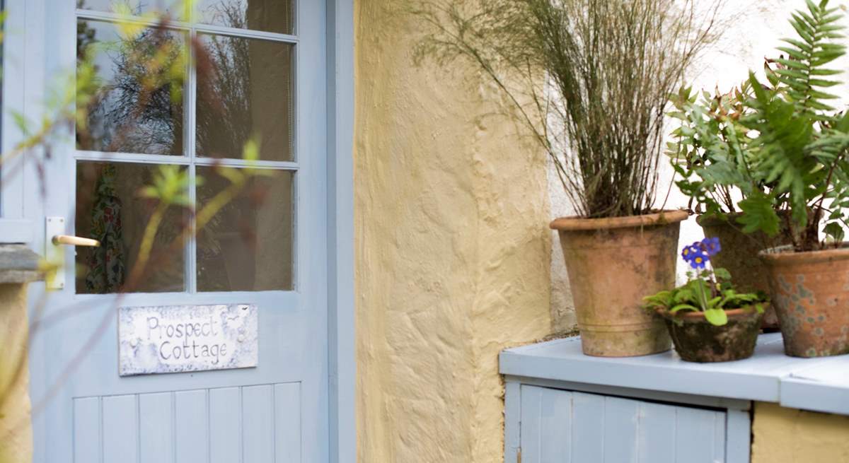 The pretty entrance to Prospect Cottage.