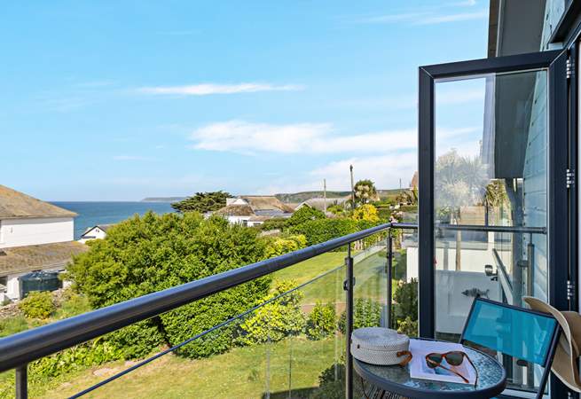 You will never tire of these amazing coastal views.