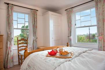Breakfast in bed? Don't mind if I do!
