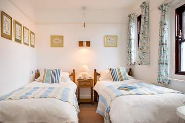 Bedroom 4 also has twin beds.