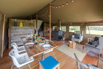 The fabulous living-area with plenty of space for all.