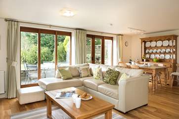 Meadows has a delightful light-filled open plan living-room.
