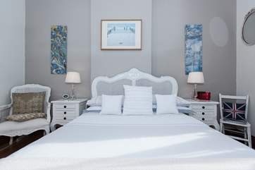 What a fabulous bed to wake up in (Bedroom 1).