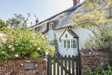 Brookside Cottage is a beautiful period property in a tranquil village setting, right on the edge of the Quantock Hills Area of Outstanding Natural Beauty.
