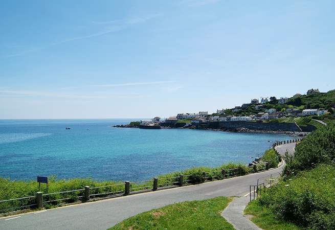 The road leading down into Coverack.