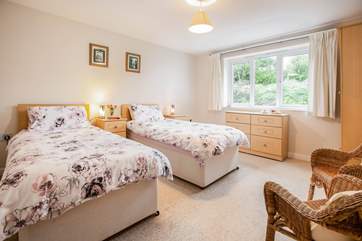 One of the twin bedrooms (bedroom 3).