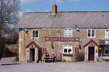 The local pub is at Waytown, approximately one mile from the cottage along a country lane or a 20 minute walk across fields. There is a lovely beer garden with amazing views.