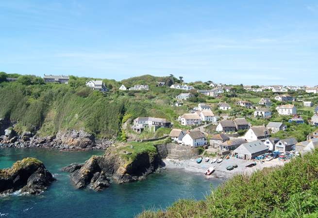 Looking back at picturesque Cadgwith Cove from the clifftop footpath just beyond the village...