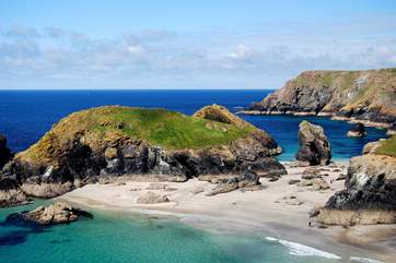 Beautiful Kynance Cove.
