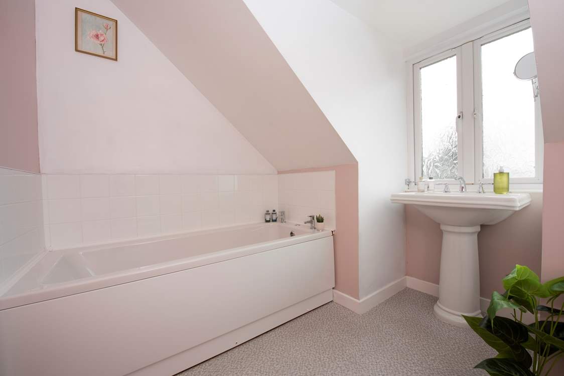 The family bathroom on the first floor.