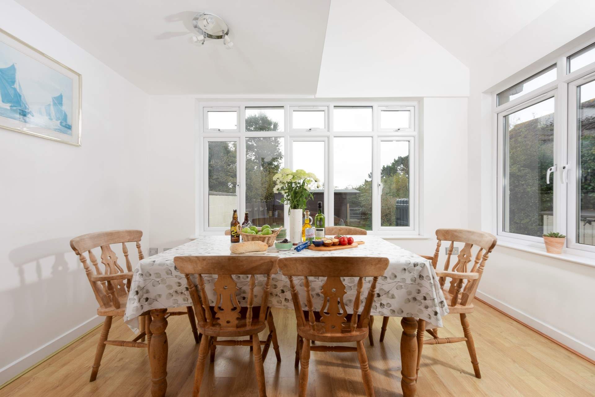 This area is lovely and adaptable to all of your holiday dining needs.