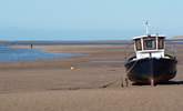 Instow's sandy beach is wonderful at low and high tide. - Thumbnail Image