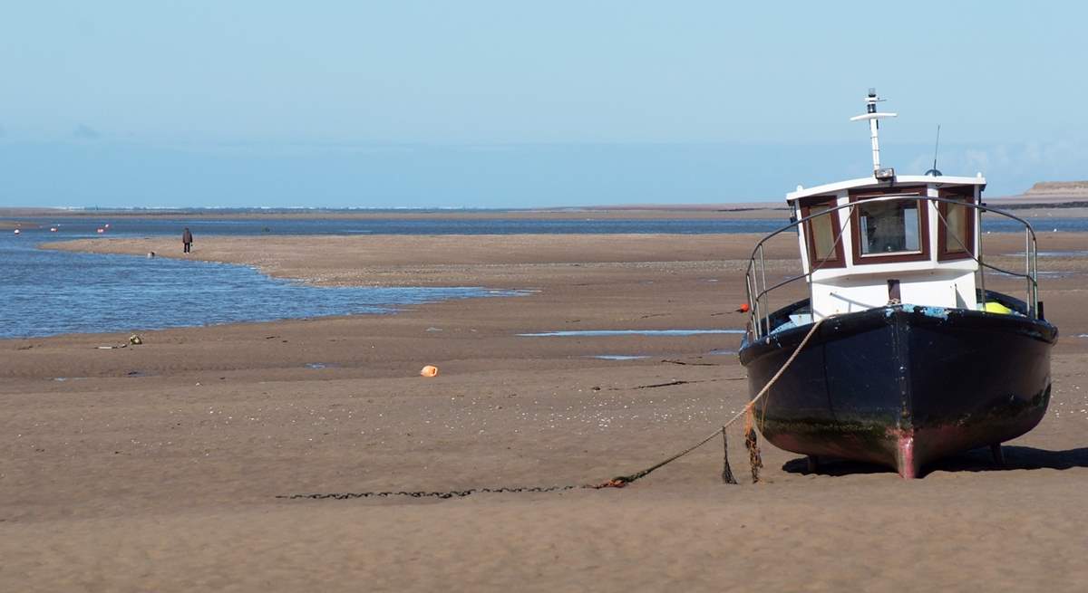 Instow's sandy beach is wonderful at low and high tide.