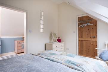 There is an en suite shower-room.