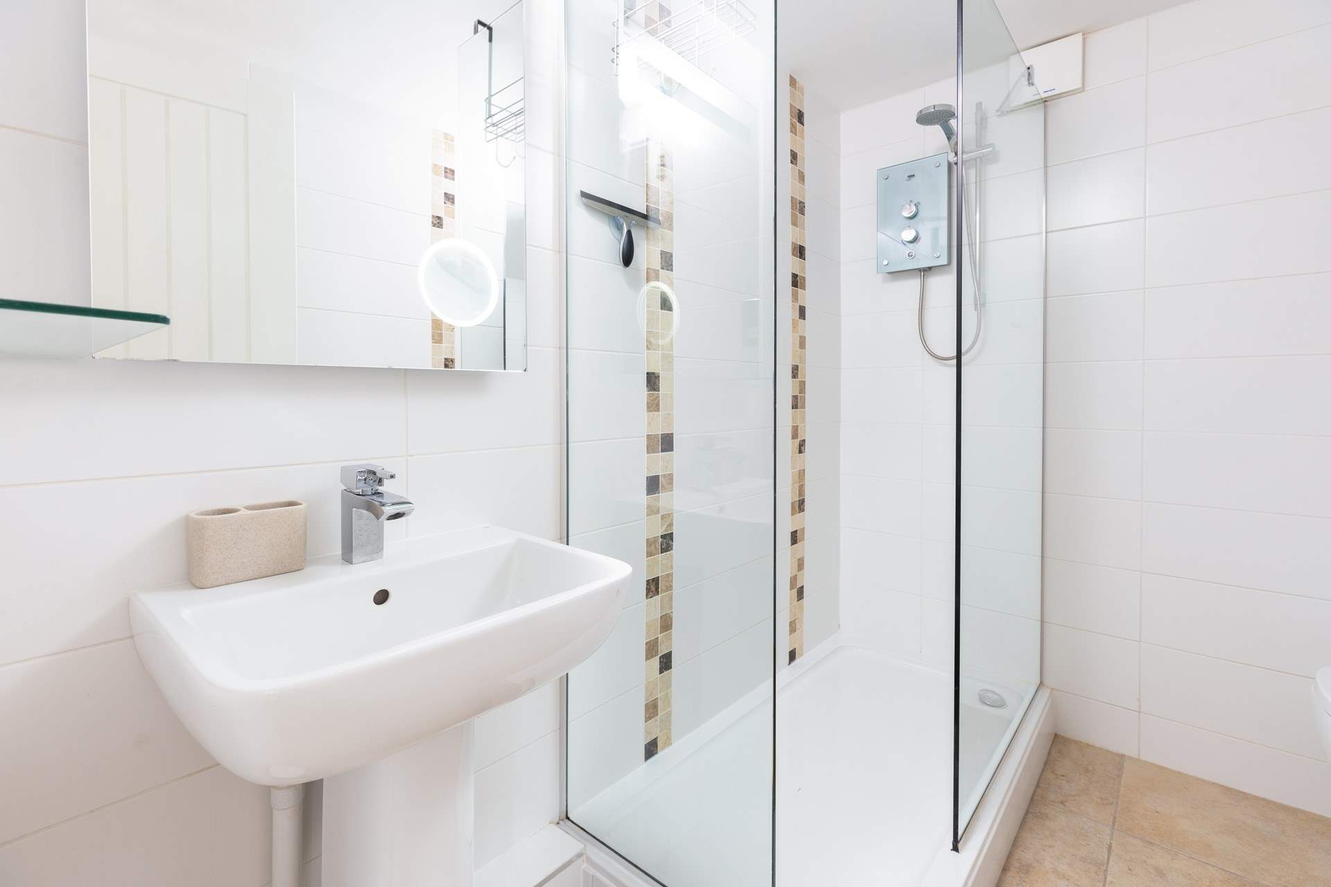 There will be no queueing for a shower here!