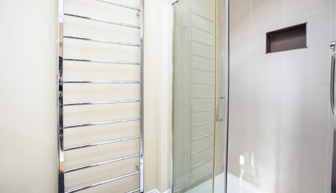 The sparkling shower.