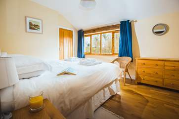 Spacious bedroom 2.