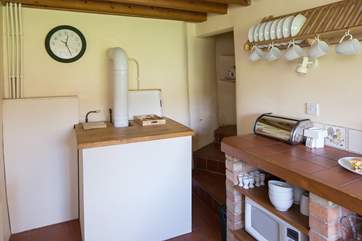Another view of the kitchen.
