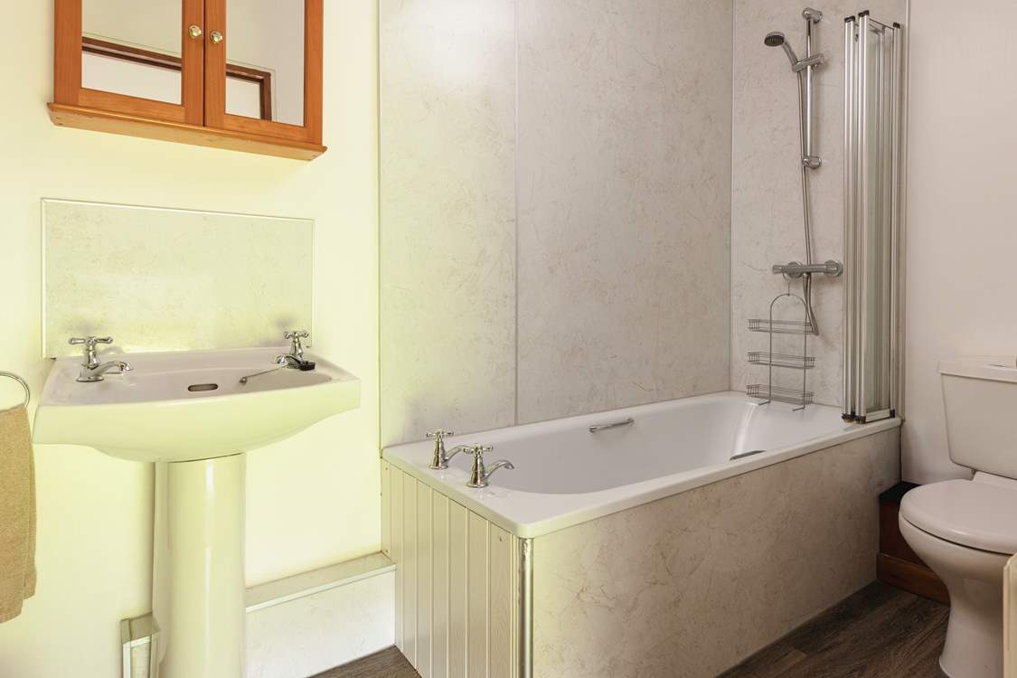 The family bathroom is on the first floor.