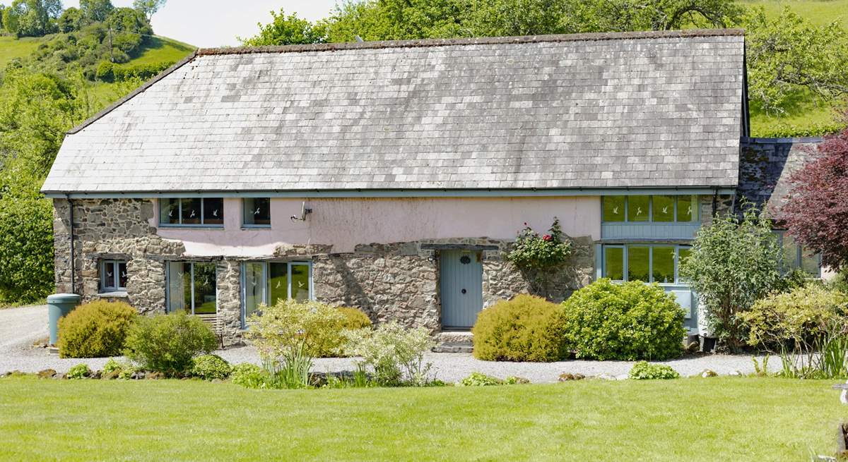 The Cob is a lovely converted barn, The Forge is just to the right.