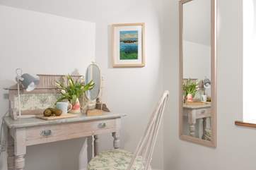 The pretty dressing room.