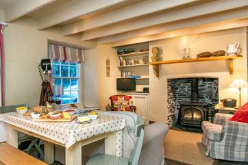 The dining/sitting-area is very cosy.