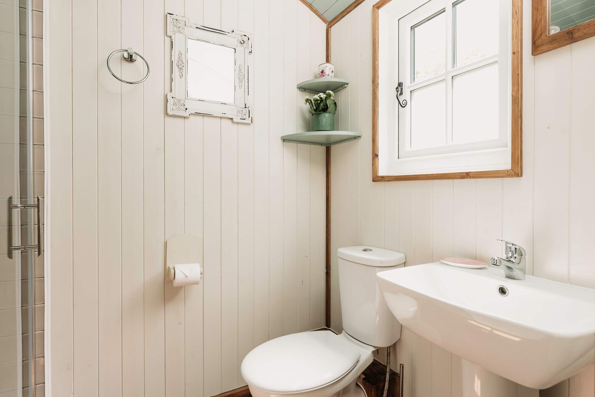 The perfect spot for freshening up. 