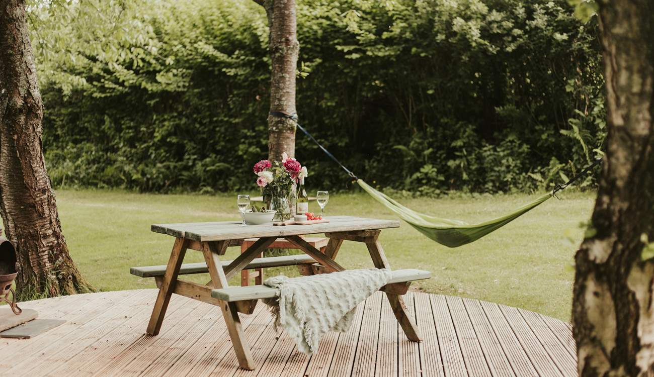 Alfresco living is a complete dream here. 