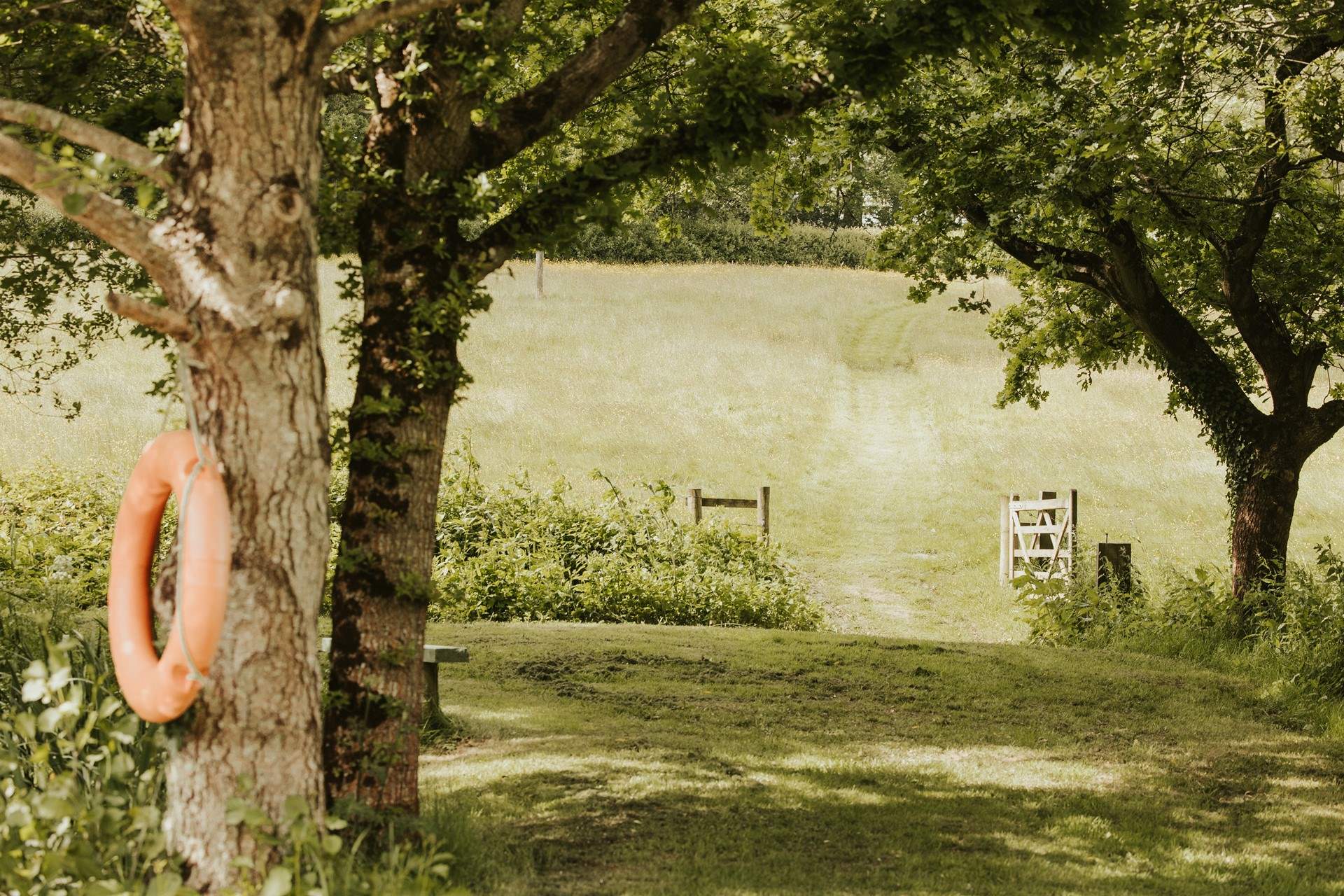 Beautiful English countryside surrounds the shepherd's hut. 